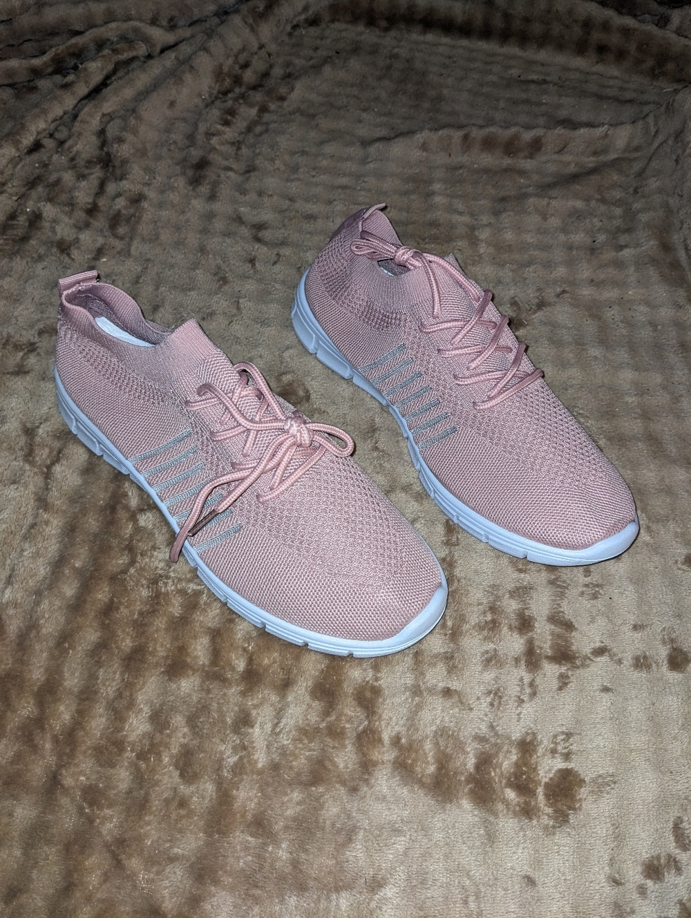 Women’s Lightweight Pink Knit Sneaker - Slip-On Lace-Up 43 New